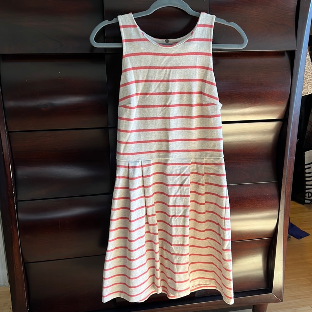 Like-new Loft Outlet Dress- size 6